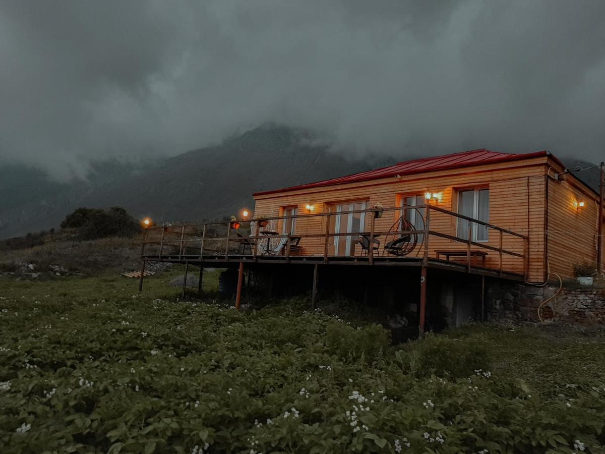 Guesthouse Elli & Cottages كازباجي المظهر الخارجي الصورة